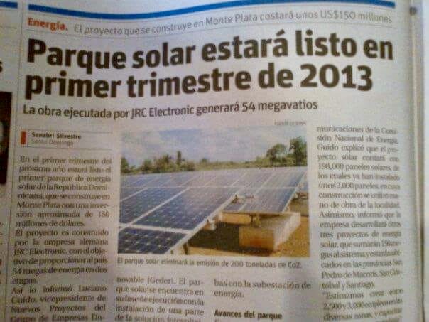 Original Spanish newspaper clipping about Monte Plata Solar